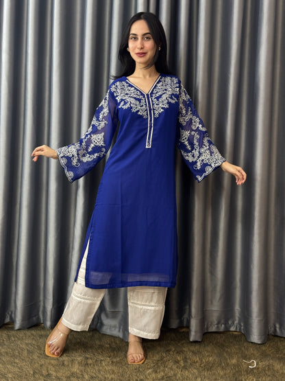 Embroidered Soft Jorjet Pakitani Set in [Royal blue]