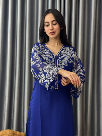 Embroidered Soft Jorjet Pakitani Set in [Royal blue]