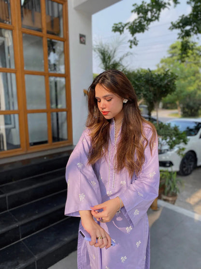 Embroidered Soft Cotton Pakitani Set in [Lilac]