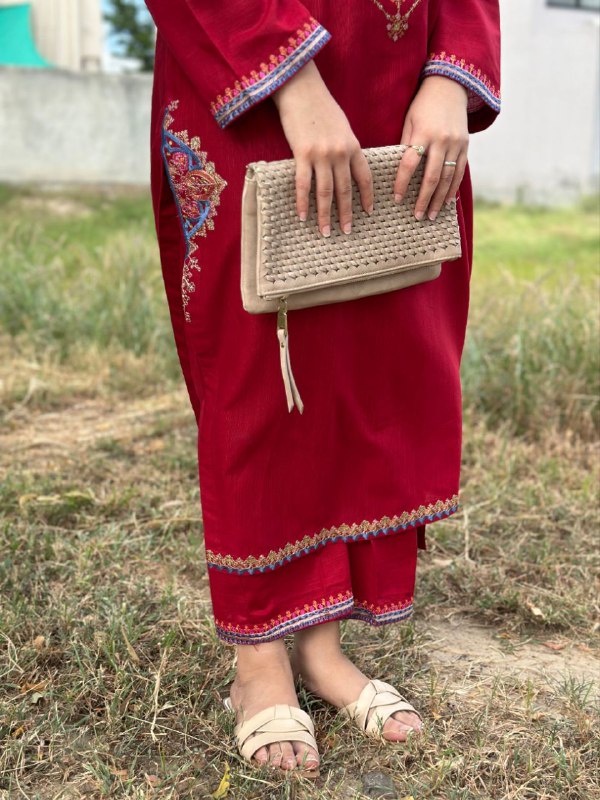 Embroidered Soft Cotton Pakitani Set in [Red]