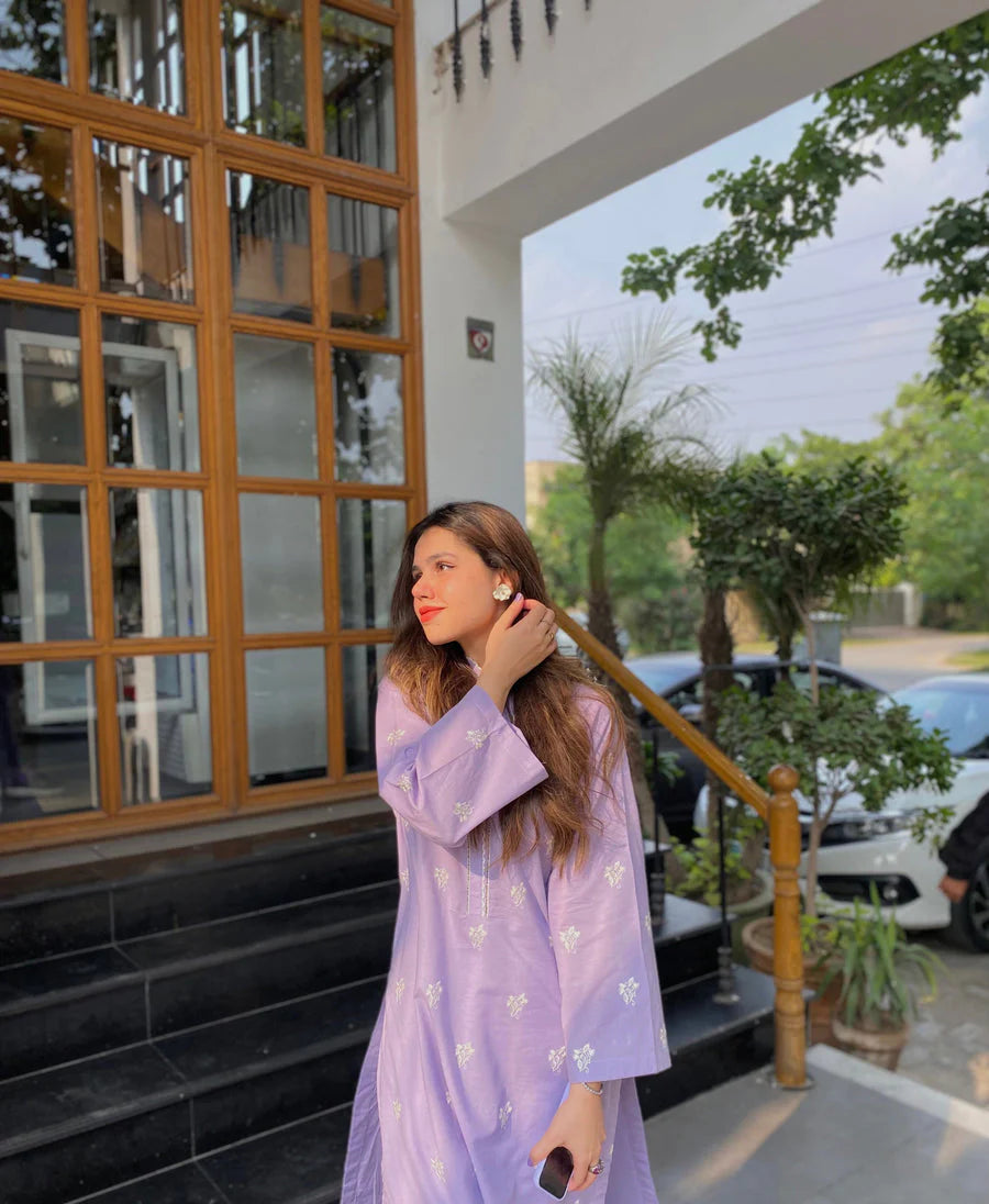 Embroidered Soft Cotton Pakitani Set in [Lilac]